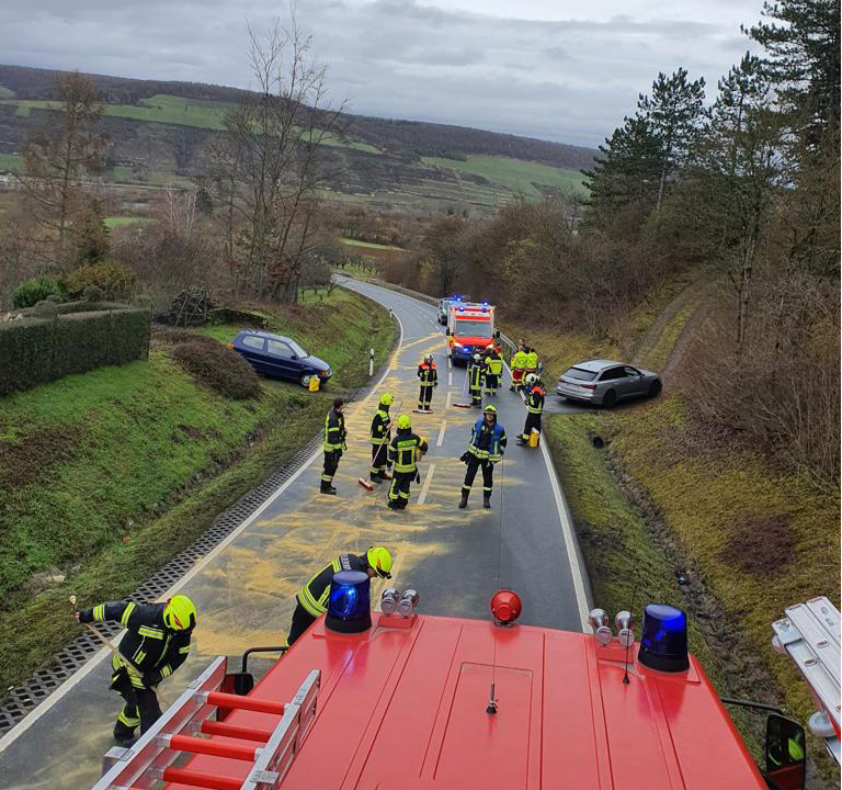 Verkehrsunfall am Leinacher Berg - 14.01.2023